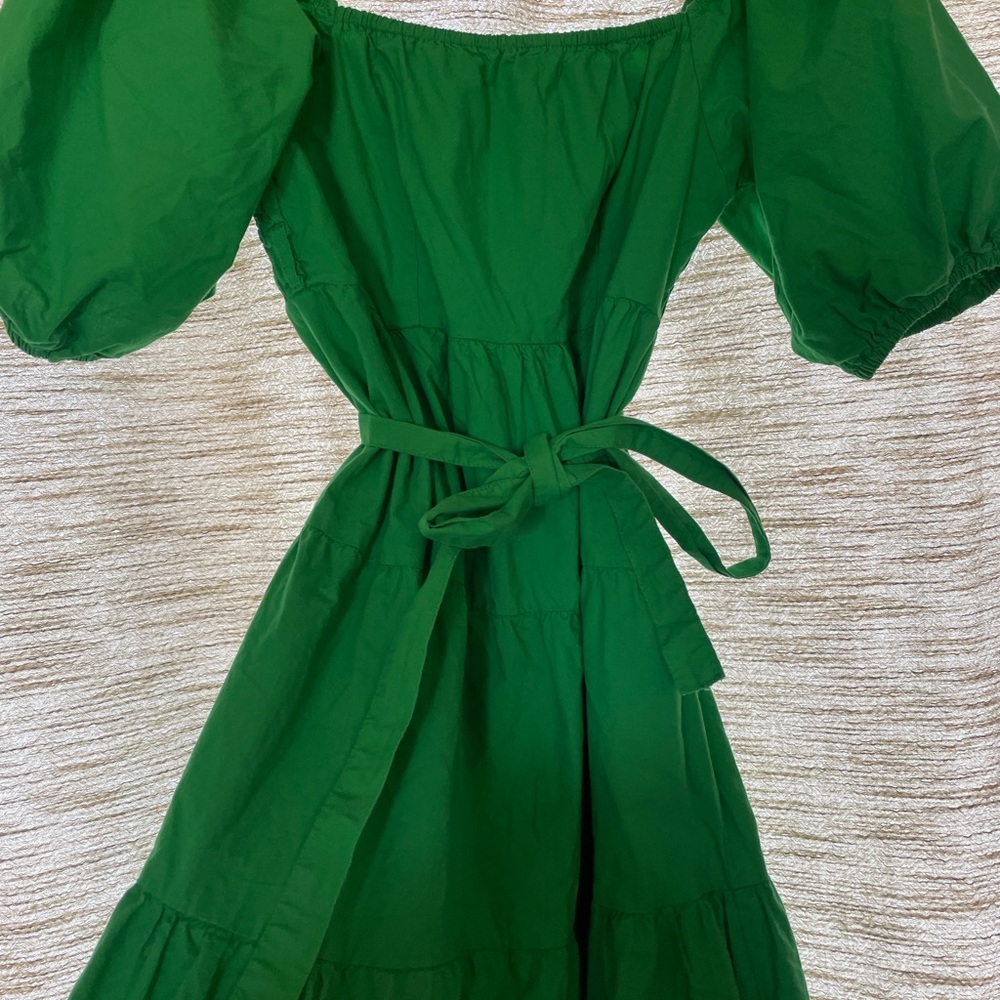 Green Off-Shoulder Dress with Puff Sleeves